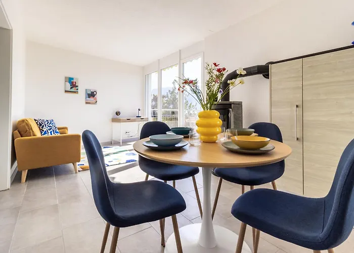 View And Relaxation, アパート